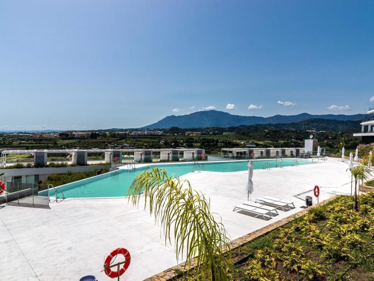Unique 3-Bdrm Townhouse, Stunning View, Pool & Bbq Daire Estepona Dış mekan fotoğraf