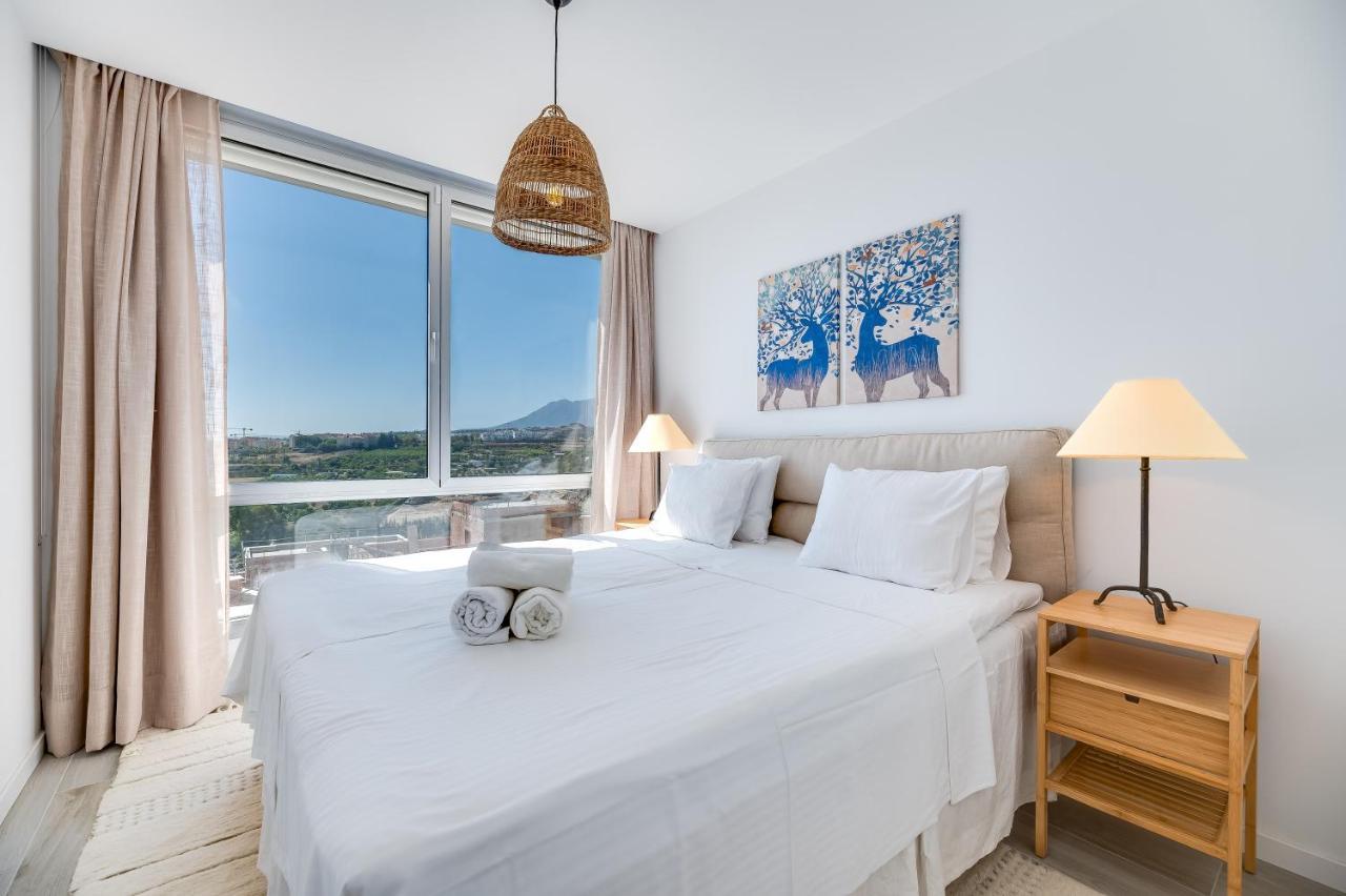 Unique 3-Bdrm Townhouse, Stunning View, Pool & Bbq Daire Estepona Dış mekan fotoğraf