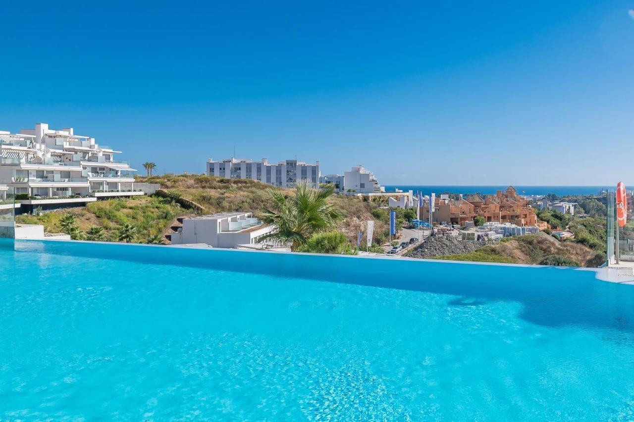 Unique 3-Bdrm Townhouse, Stunning View, Pool & Bbq Daire Estepona Dış mekan fotoğraf