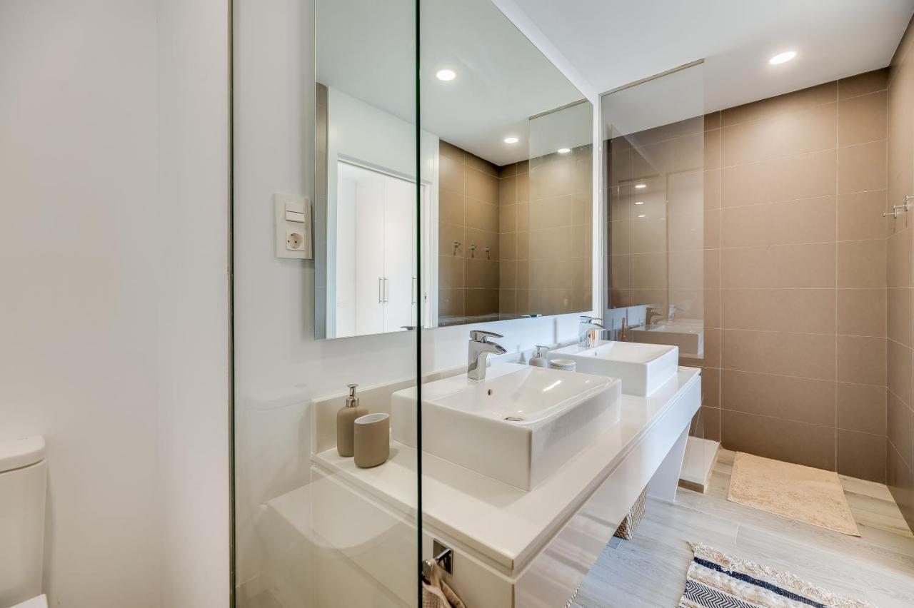 Unique 3-Bdrm Townhouse, Stunning View, Pool & Bbq Daire Estepona Dış mekan fotoğraf