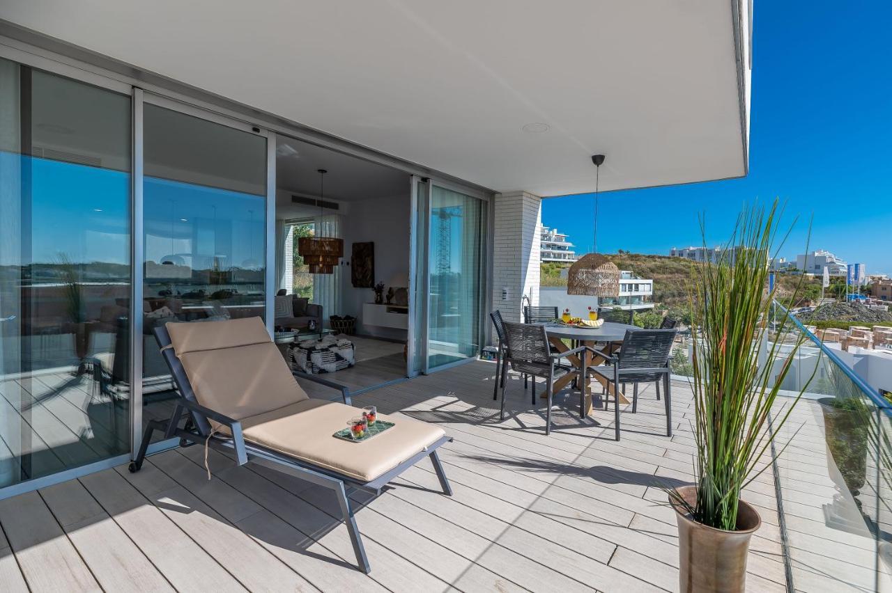 Unique 3-Bdrm Townhouse, Stunning View, Pool & Bbq Daire Estepona Dış mekan fotoğraf