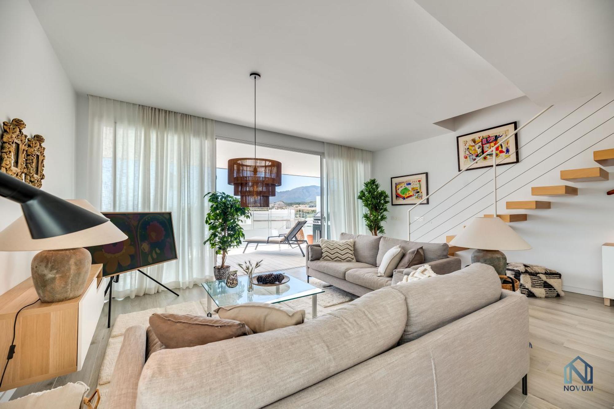 Unique 3-Bdrm Townhouse, Stunning View, Pool & Bbq Daire Estepona Dış mekan fotoğraf